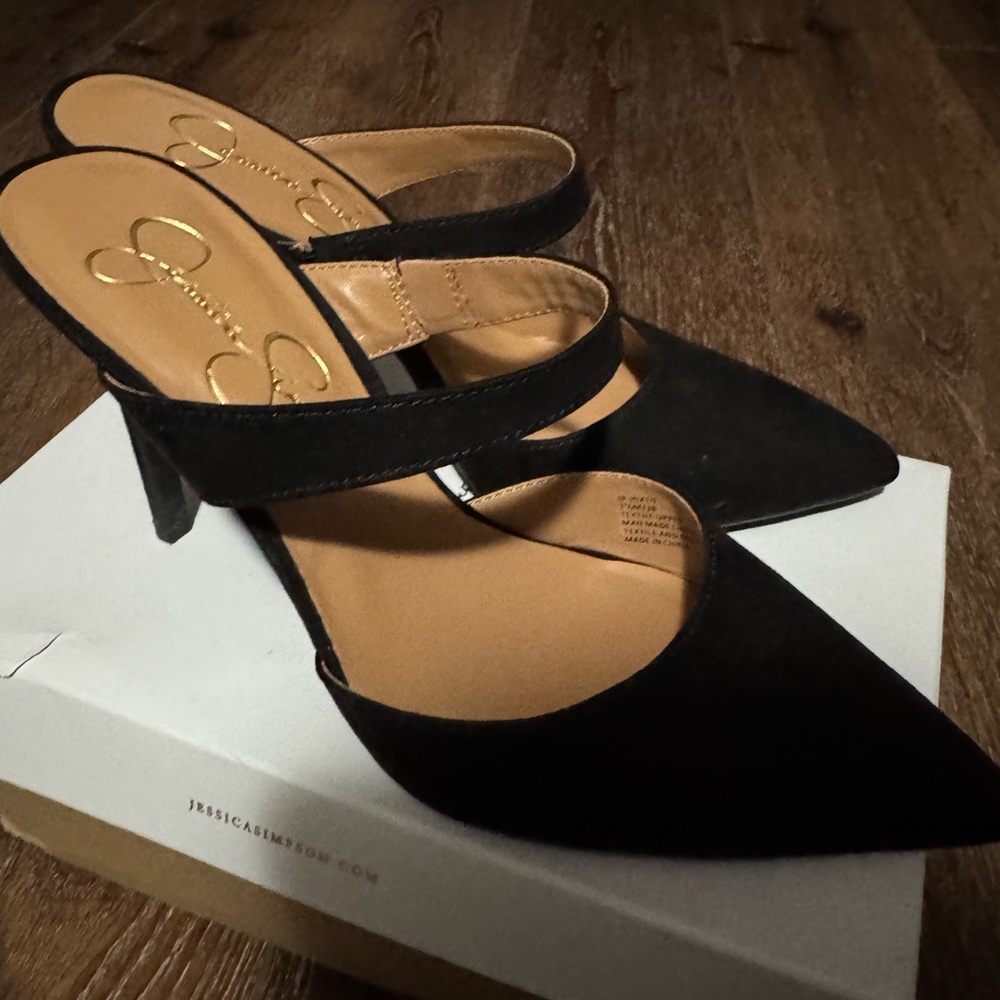 Jessica Simpson Black Stiletto Heels - Picture 5 of 7